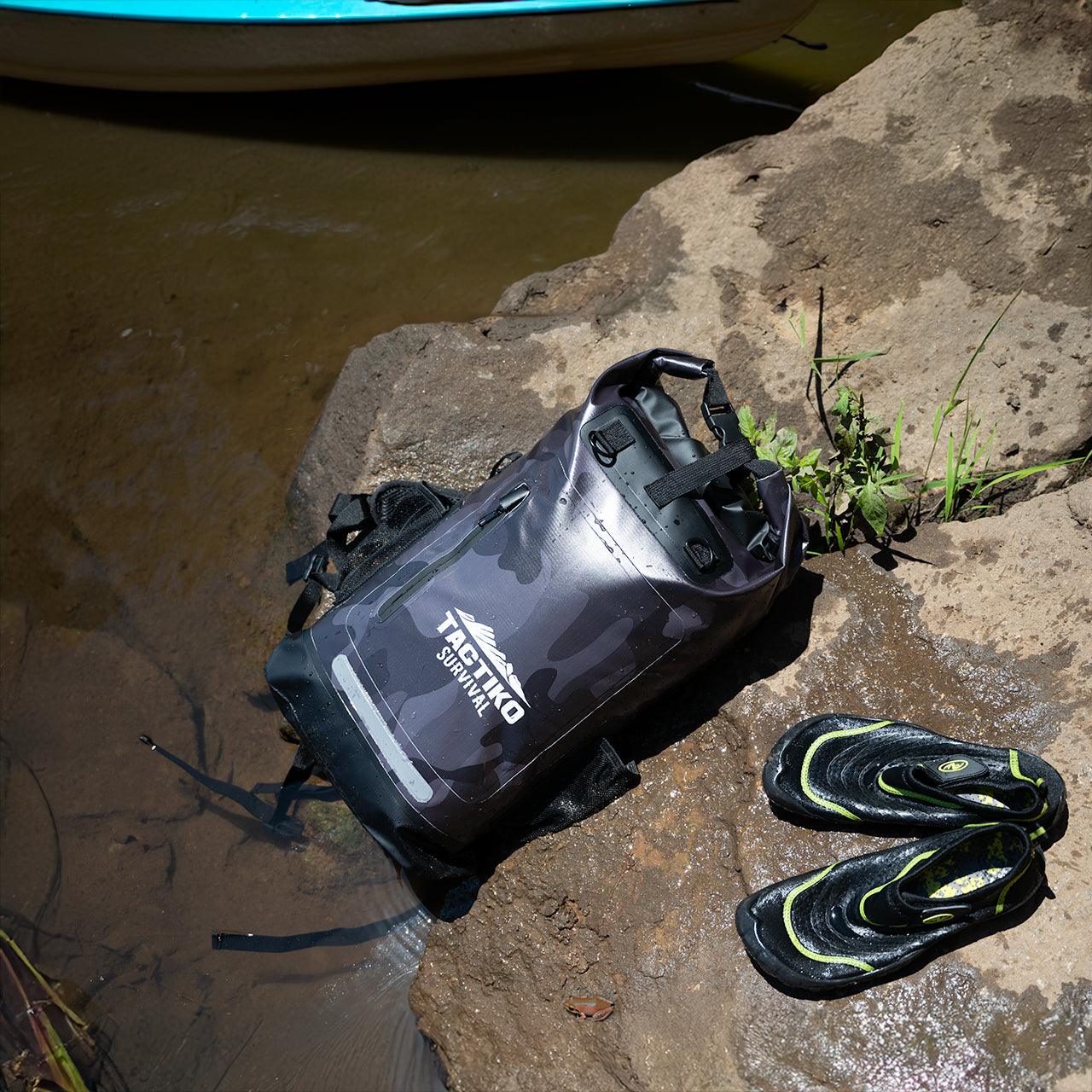 waterproof backpack for kayaking