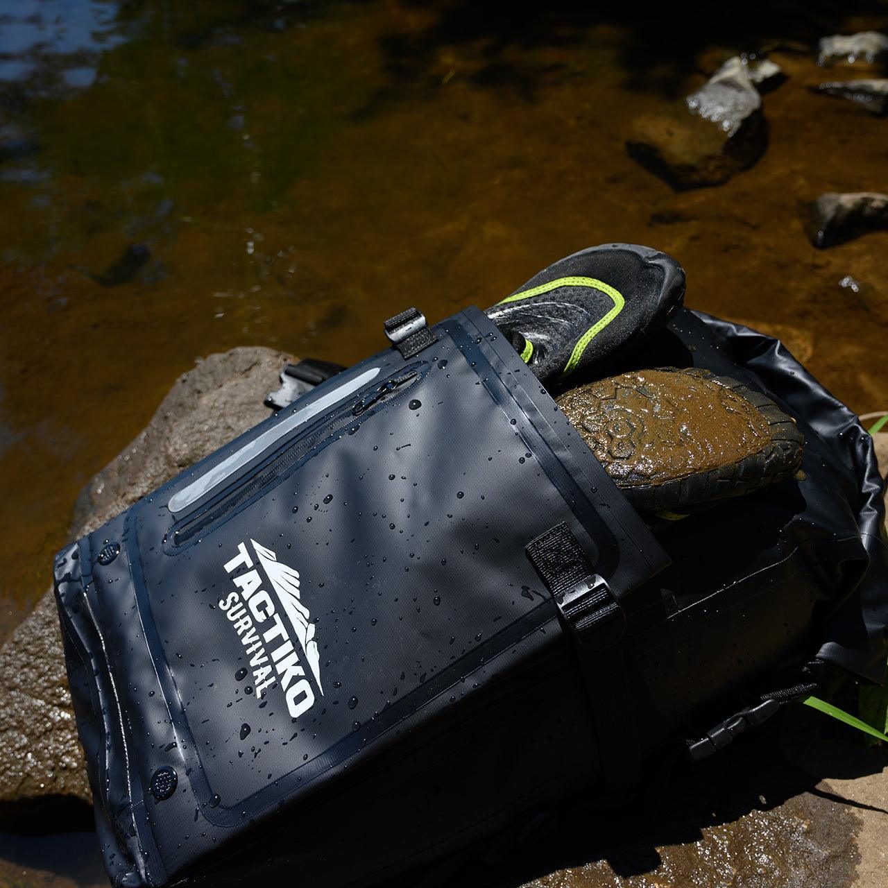 dry bag for paddle boarding